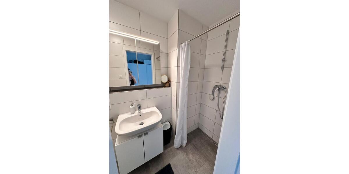 Etagenwohnung Augsburg Haunstetten-Siebenbrunn - 1 Zimmer, 25 m&sup2;, 455&euro; | Angebot:26648194