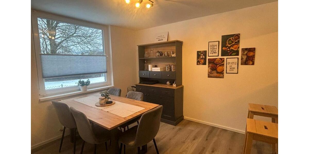 Etagenwohnung Uslar - 3 Zimmer, 86 m&sup2;, 725&euro; | Angebot:24705790