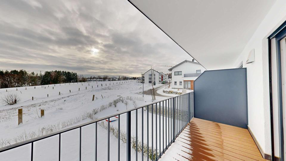 Etagenwohnung Tiefenbach - 2 Zimmer, 82 m&sup2;, 925&euro; | Angebot:23552442