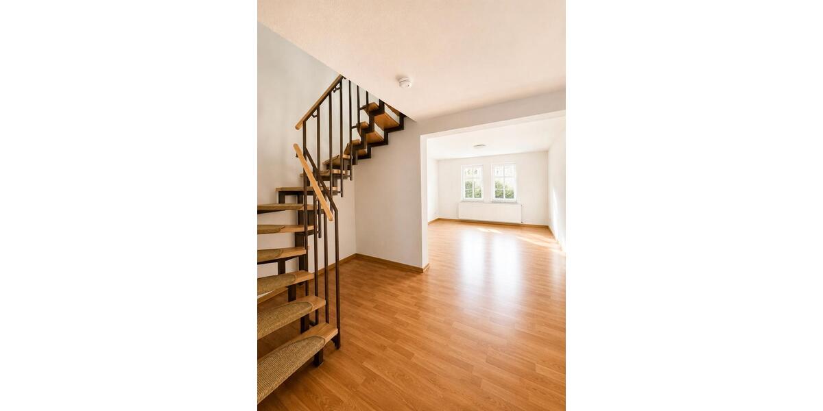 Etagenwohnung Waltershausen - 2 Zimmer, 56 m&sup2;, 450&euro; | Angebot:26623722
