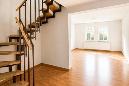 Wohnung Waltershausen - 2 Zimmer, 56 m&sup2;, 450&euro; | Angebot:26623722