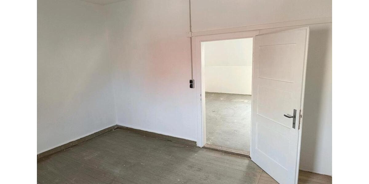 Etagenwohnung Röttenbach - 4 Zimmer, 65 m&sup2;, 400&euro; | Angebot:26121150