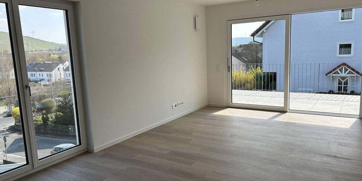 Etagenwohnung Zell am Main - 3 Zimmer, 108 m&sup2;, 1.570&euro; | Angebot:26020864