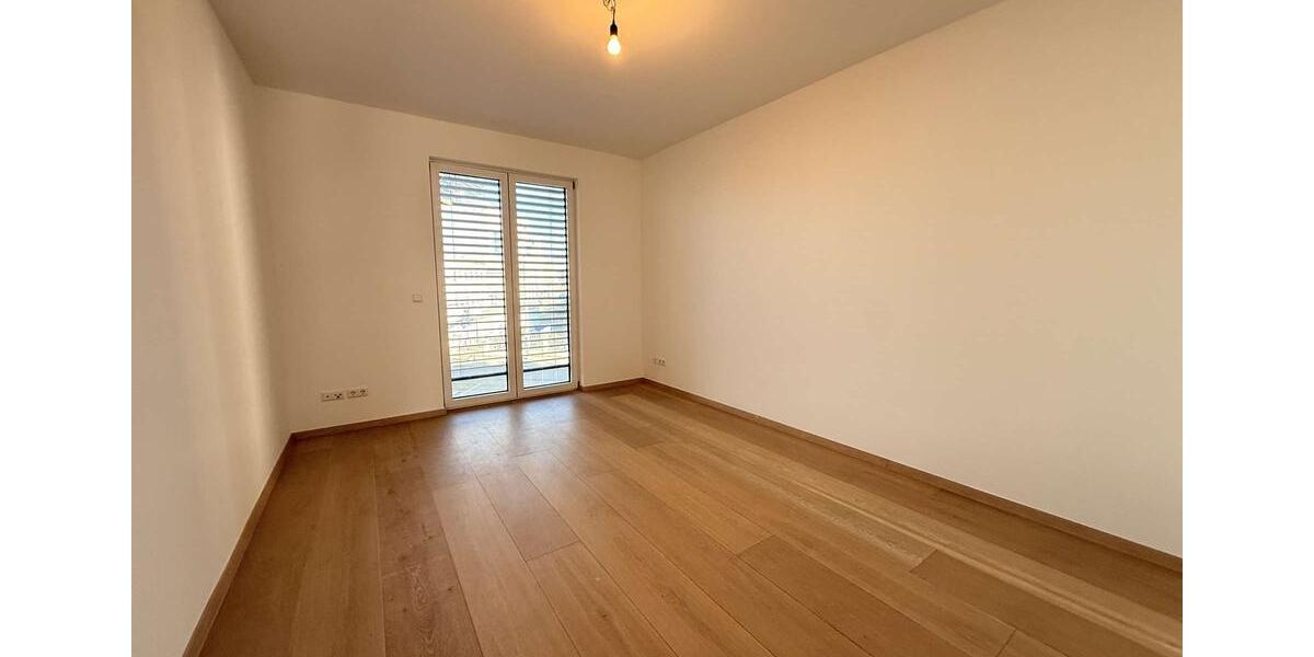 Etagenwohnung Leipzig Mitte - 4 Zimmer, 136 m&sup2;, 2.040&euro; | Angebot:25418313