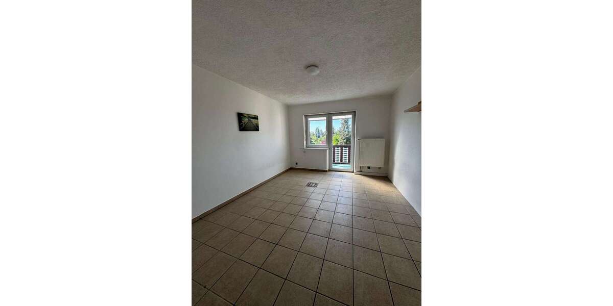 Etagenwohnung Augsburg Haunstetten-Siebenbrunn - 3 Zimmer, 67 m&sup2;, 805&euro; | Angebot:27178885