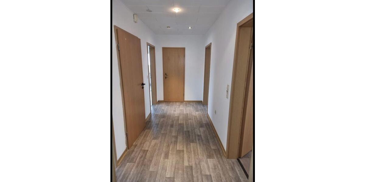 Etagenwohnung Saterland - 3 Zimmer, 100 m&sup2;, 800&euro; | Angebot:26450240
