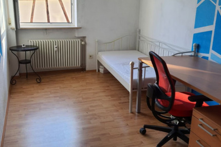 schönes möbliertes WG-Zimmer TOP LAGE zur Innenstadt Bamberg 4 zimmer