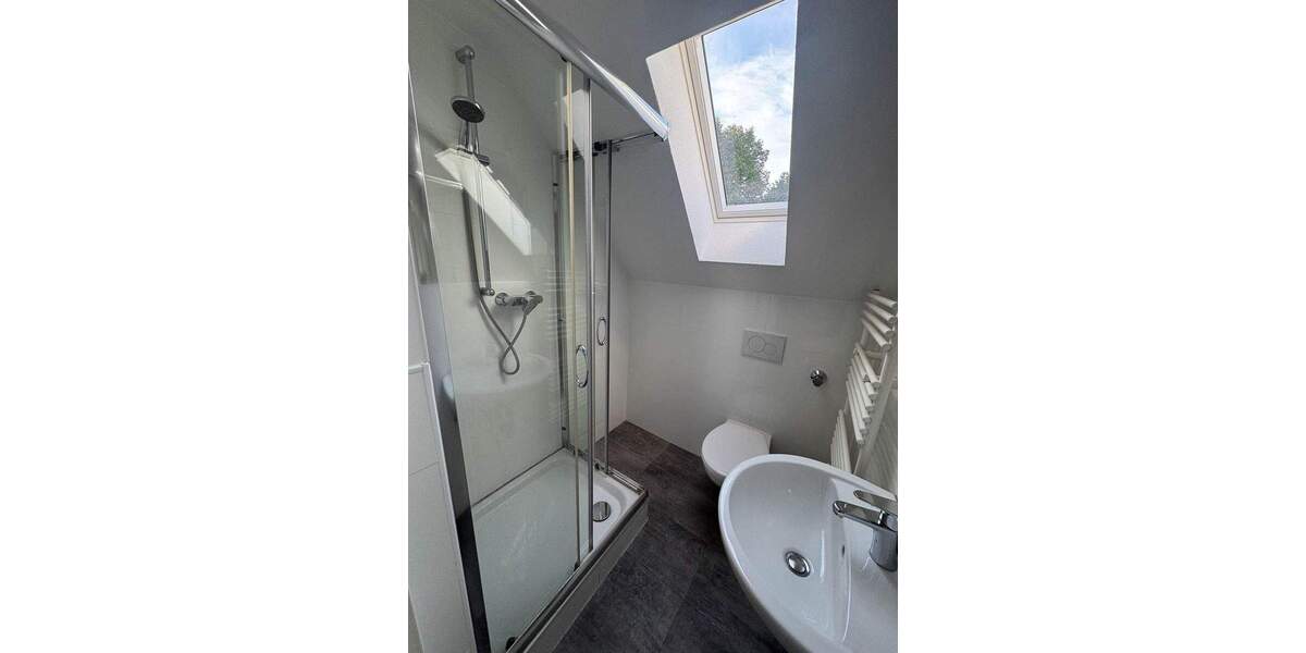 Etagenwohnung Düsseldorf Hassels - 2 Zimmer, 49 m&sup2;, 646&euro; | Angebot:25166485