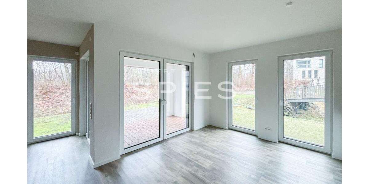 Etagenwohnung Oldenburg Eversten - 2.5 Zimmer, 83 m&sup2;, 898&euro; | Angebot:25871508