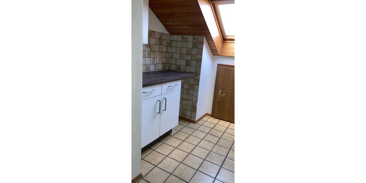 Dachgeschoßwohnung Weichering - 2 Zimmer, 85 m&sup2;, 985&euro; | Angebot:24570006