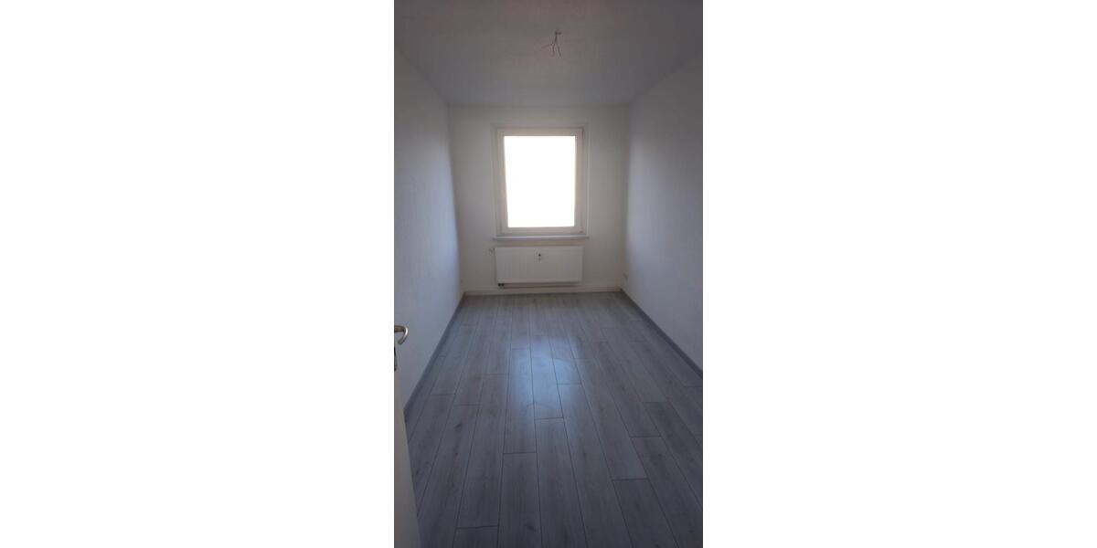 Etagenwohnung Osternienburger Land - 4 Zimmer, 70 m&sup2;, 430&euro; | Angebot:26268412