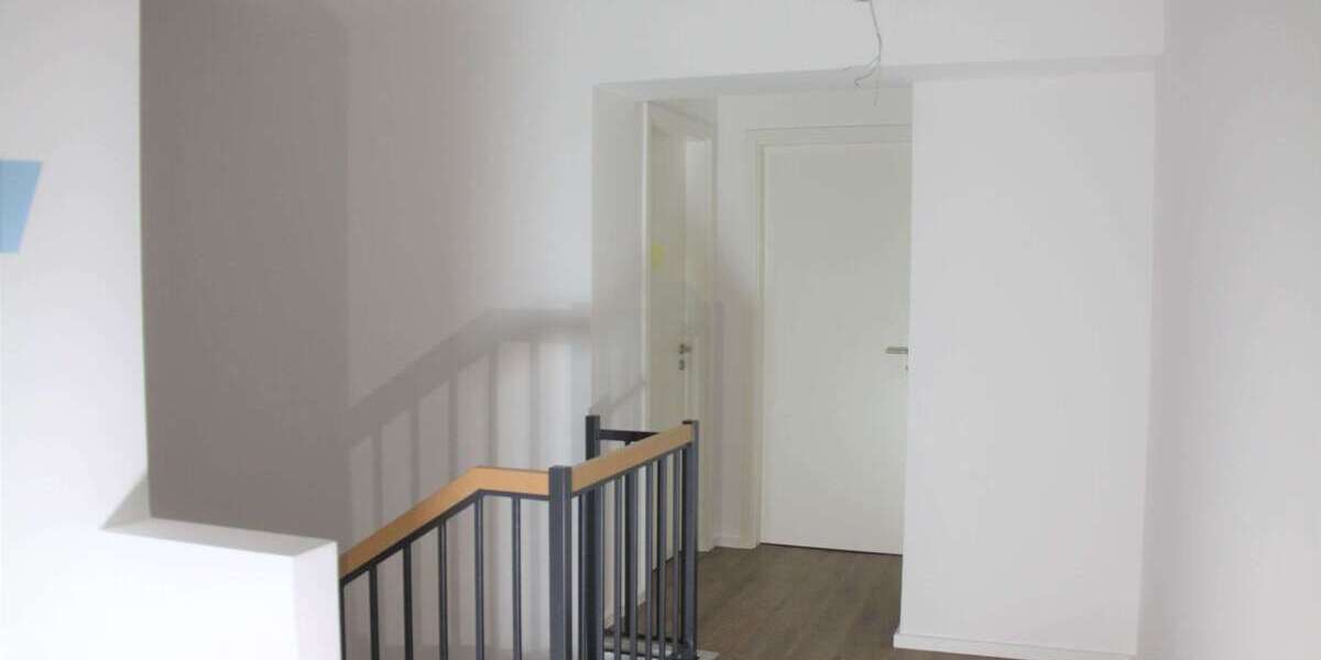 Etagenwohnung Köln Nippes - 4 Zimmer, 115 m&sup2;, 2.006&euro; | Angebot:27069470
