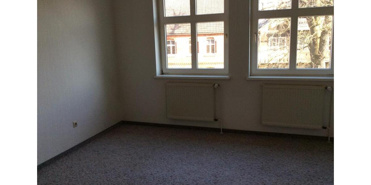 Etagenwohnung Diesdorf - 4 Zimmer, 136 m&sup2;, 690&euro; | Angebot:24487759