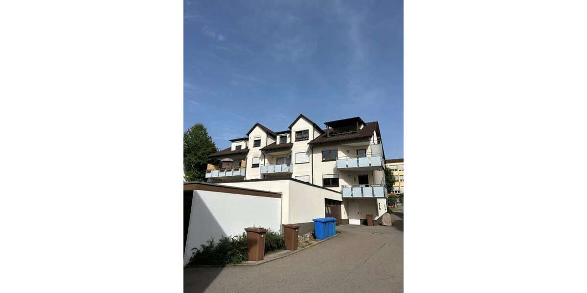 Etagenwohnung Rottweil - 3.5 Zimmer, 89 m&sup2;, 950&euro; | Angebot:27270074