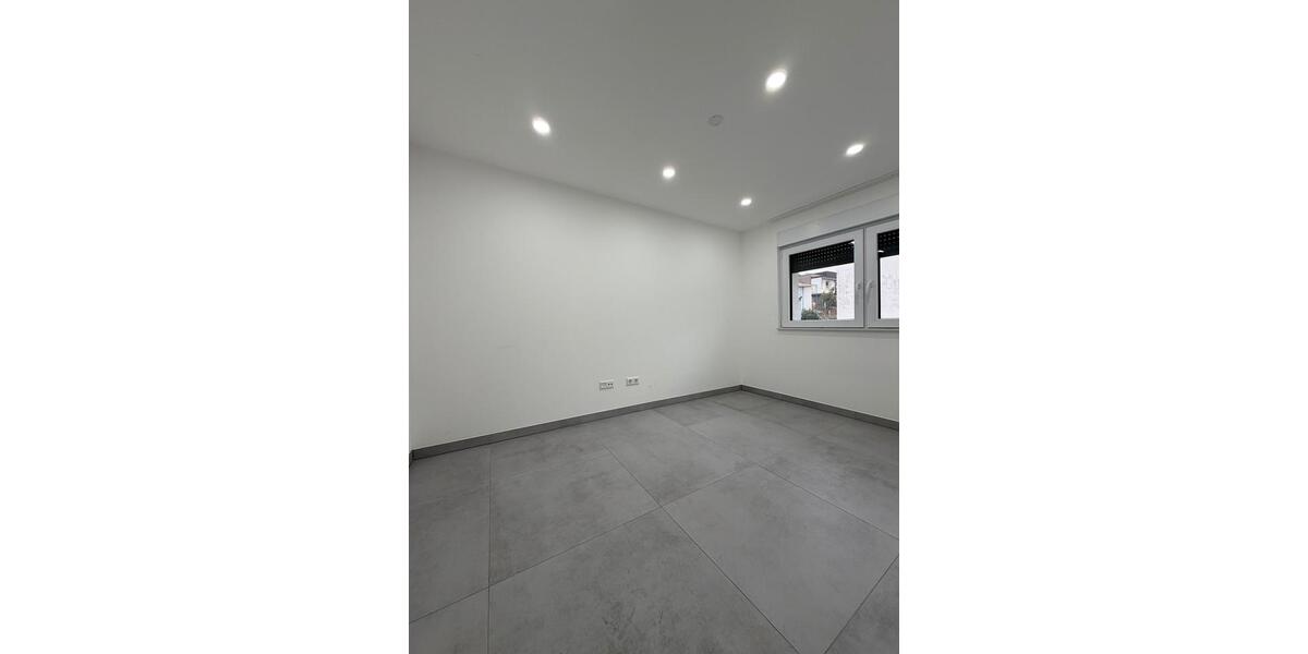 Etagenwohnung Obersulm - 3 Zimmer, 60 m&sup2;, 900&euro; | Angebot:25049720