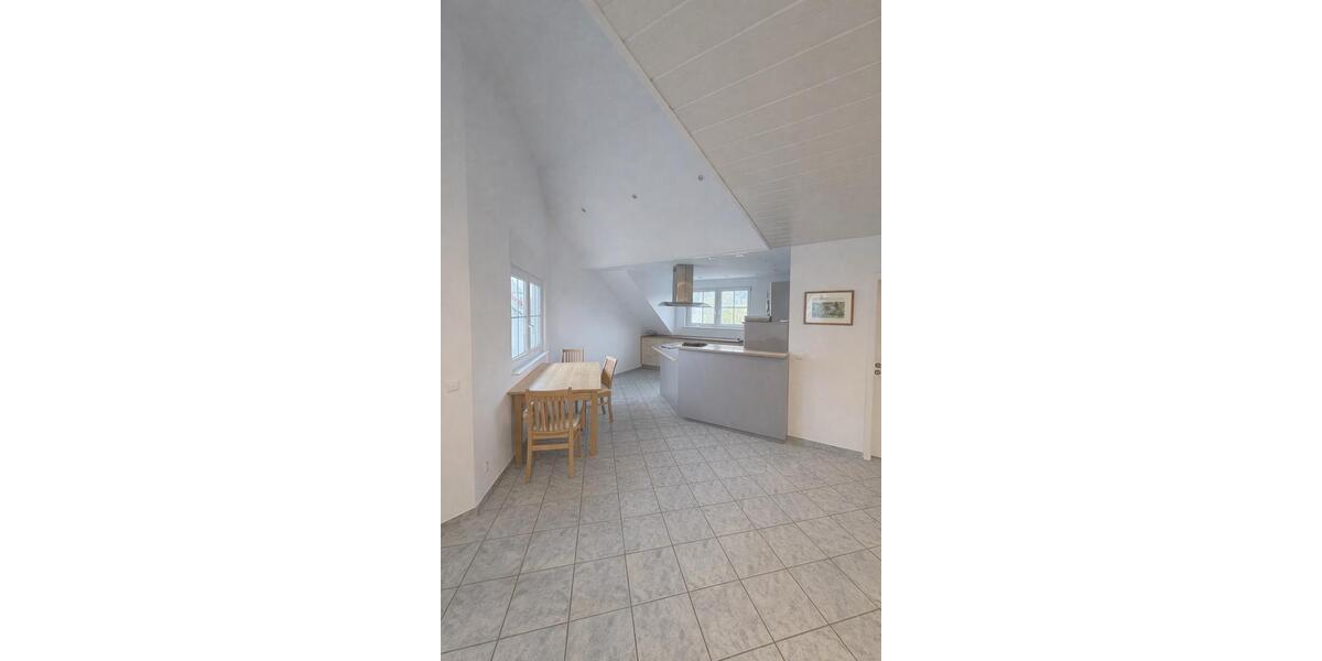 Dachgeschoßwohnung Grafenau - 3 Zimmer, 85 m&sup2;, 1.300&euro; | Angebot:26322335
