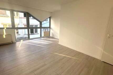 Wohnung Bad Kreuznach Bad Münster am Stein-Ebernburg - 2 Zimmer, 61 m&sup2;, 700&euro; | Angebot:25810536