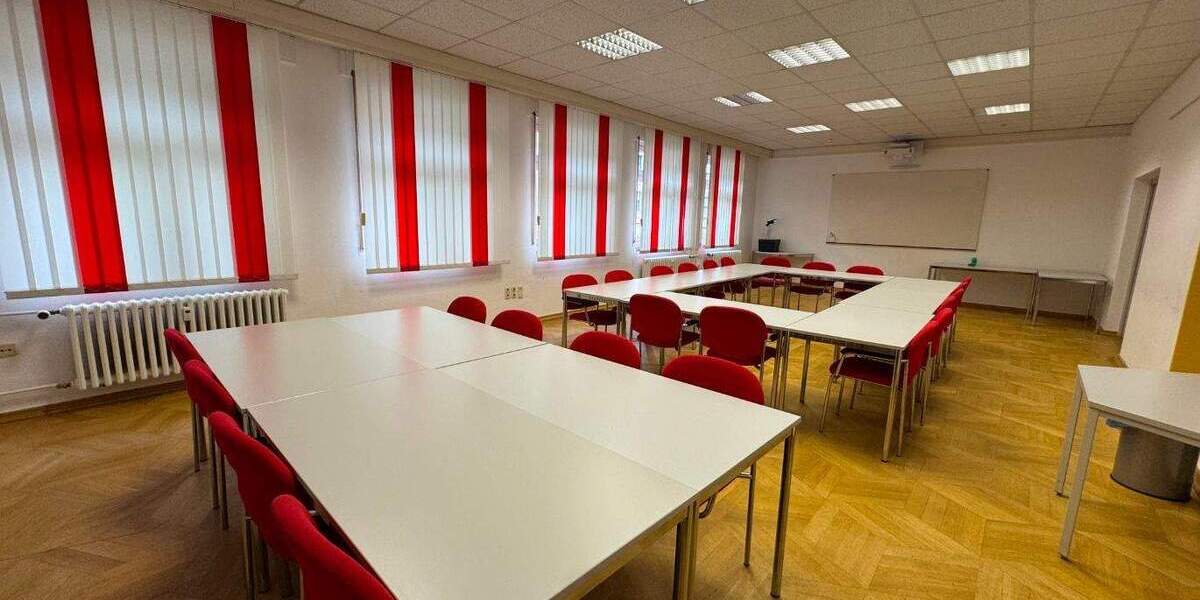 Gewerbeobjekt Zwickau Pölbitz - 130&euro; | Angebot:25475870