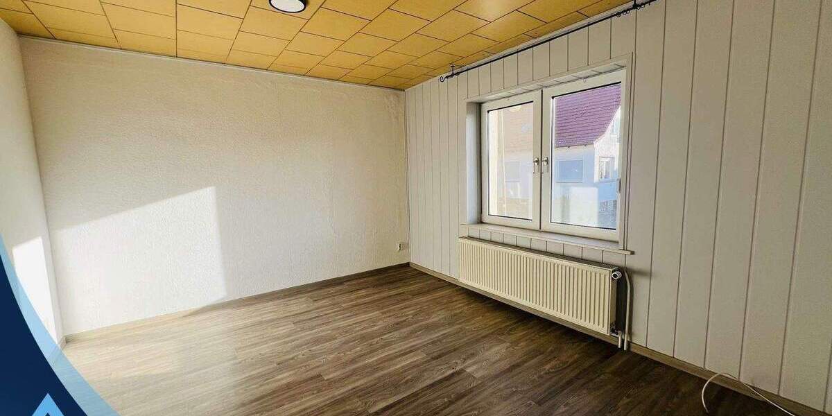 Etagenwohnung Gardelegen - 4 Zimmer, 100 m&sup2;, 900&euro; | Angebot:25689409