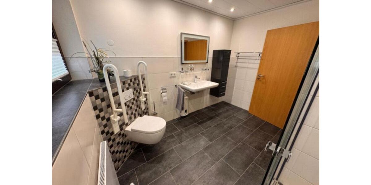 Reihenhaus Gummersbach Hepel - 4 Zimmer, 124 m&sup2;, 1.500&euro; | Angebot:26628614