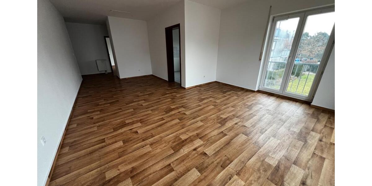 Etagenwohnung Treuenbrietzen - 3 Zimmer, 74 m&sup2;, 600&euro; | Angebot:25452557