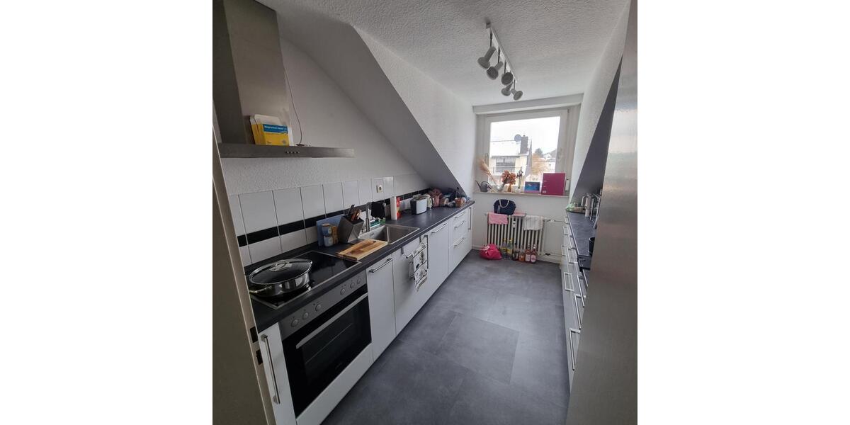 Aachen, helle, sanierte Wohnung in begehrter Wohnlage 4ZKDB 77 m² 4 zimmer