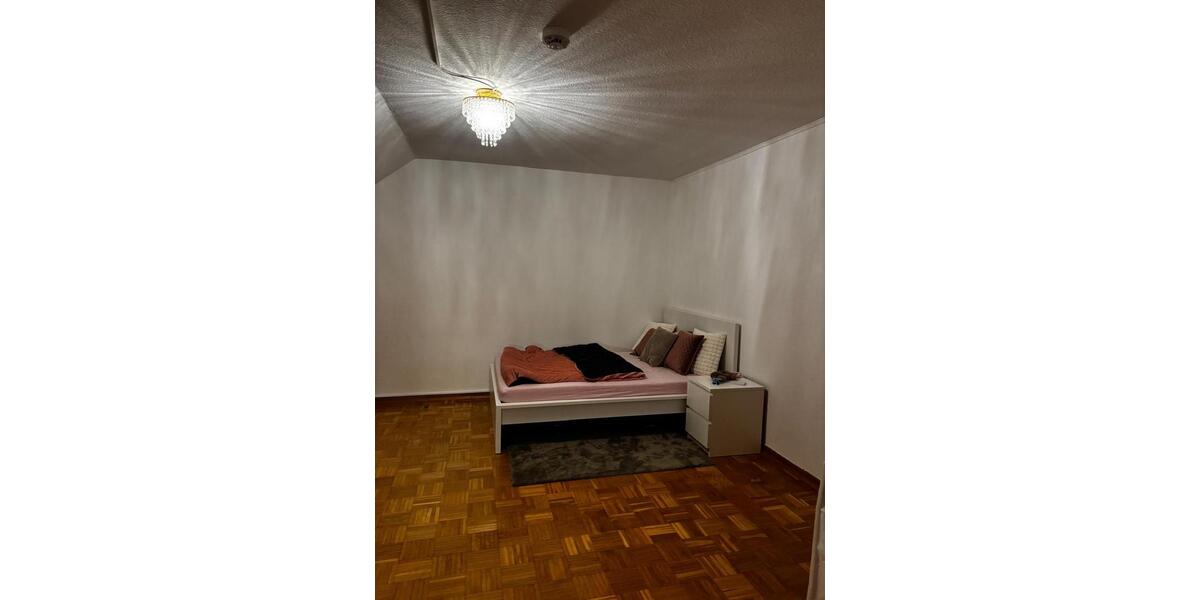 Helle 1-Zimmer-Wohnung in Garbsen – Heideweg 8, 3. OG 1 zimmer