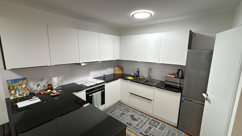 Erdgeschoßwohnung Schönefeld - 3 Zimmer, 82 m&sup2;, 1.480&euro; | Angebot:24702003