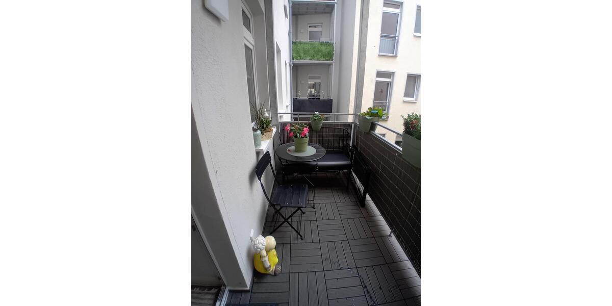 Etagenwohnung Magdeburg - 4 Zimmer, 84 m&sup2;, 1.100&euro; | Angebot:24936141