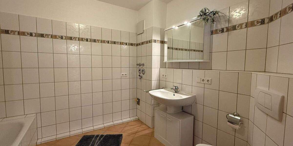 Etagenwohnung Göttingen Geismar - 4 Zimmer, 95 m&sup2;, 1.190&euro; | Angebot:25666604