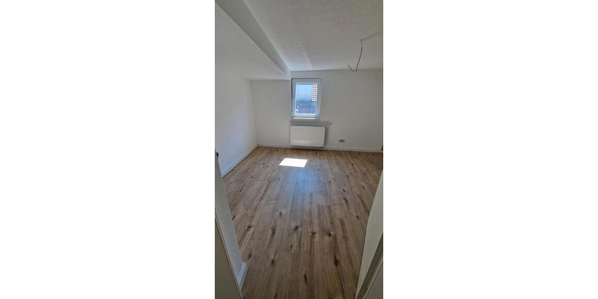 Etagenwohnung Remchingen - 3 Zimmer, 70 m&sup2;, 950&euro; | Angebot:24469891