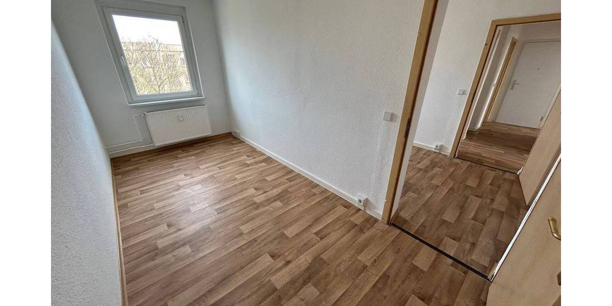 Etagenwohnung Seeland Gatersleben - 4 Zimmer, 69 m&sup2;, 402&euro; | Angebot:26064542