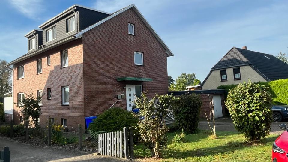 4 Zimmer Wohnung im Mehrfamilienhaus