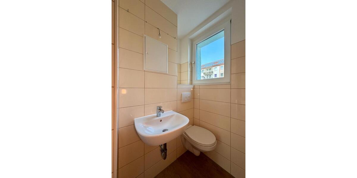 Erdgeschoßwohnung Weißenfels - 3 Zimmer, 58 m&sup2;, 350&euro; | Angebot:26635034