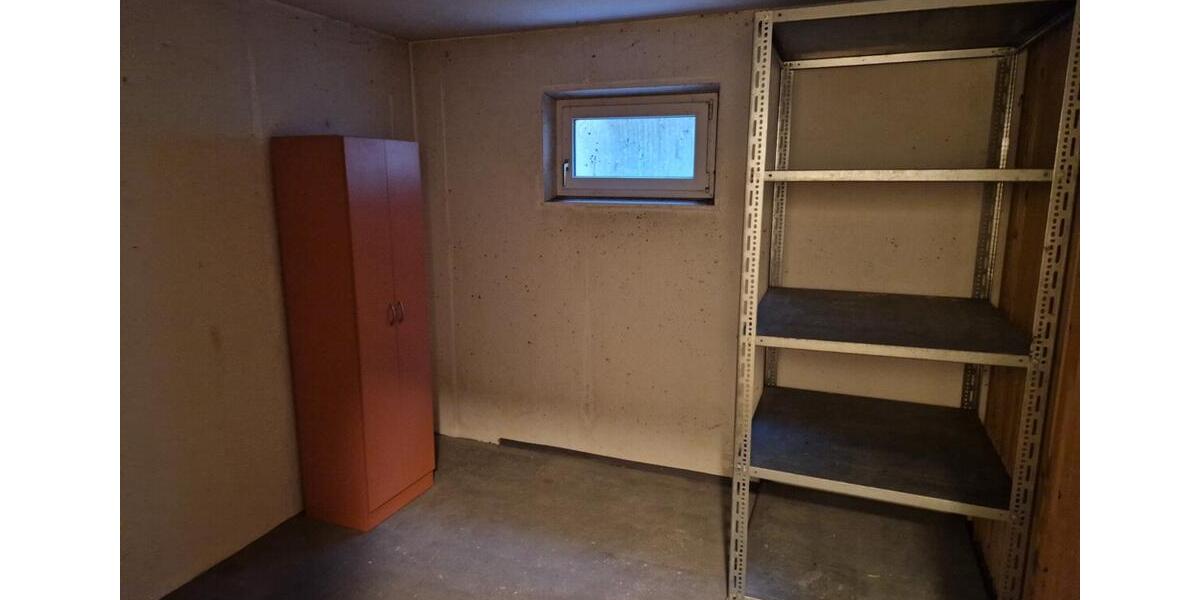 Dachgeschoßwohnung Neuötting - 3 Zimmer, 81 m&sup2;, 1.000&euro; | Angebot:25316777
