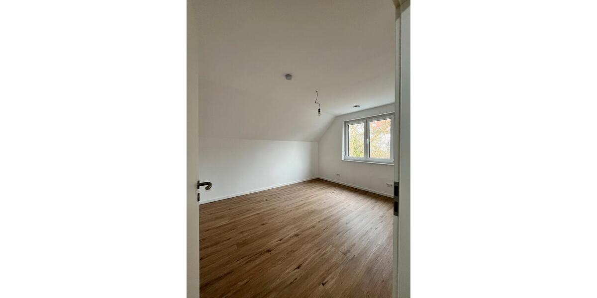 Einfamilienhaus Berlin Marzahn-Hellersdorf - 5 Zimmer, 115 m&sup2;, 2.300&euro; | Angebot:26039696
