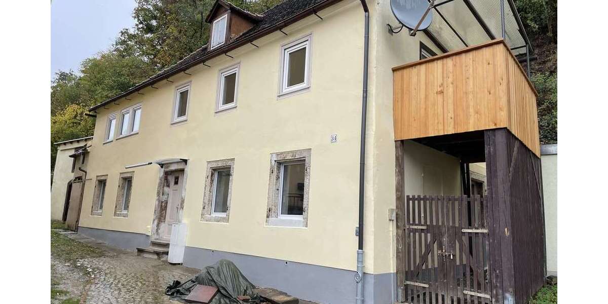 Einfamilienhaus Tharandt - 7 Zimmer, 200 m&sup2;, 1.500&euro; | Angebot:26186257