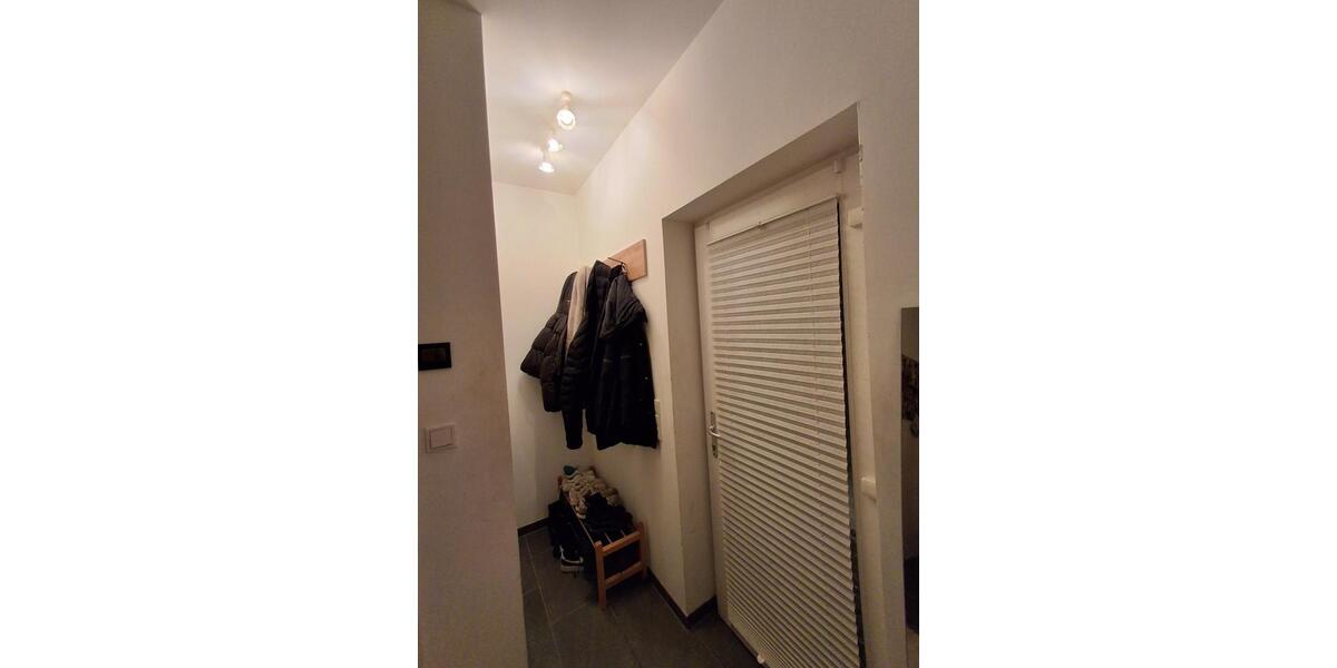 Wohnen auf Zeit Lahntal - 3 Zimmer, 100 m&sup2;, 420&euro; | Angebot:24601075