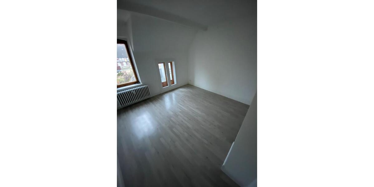 Etagenwohnung Blankenburg (Harz) - 4 Zimmer, 98 m&sup2;, 540&euro; | Angebot:23409085