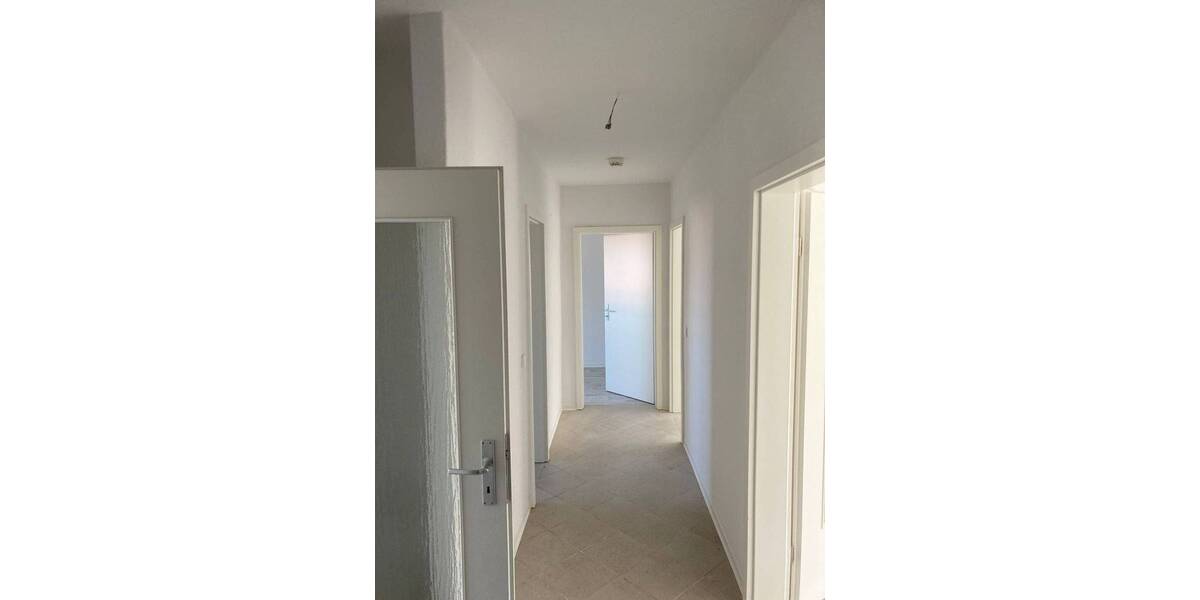 Etagenwohnung Angermünde - 4 Zimmer, 79 m&sup2;, 510&euro; | Angebot:26449956