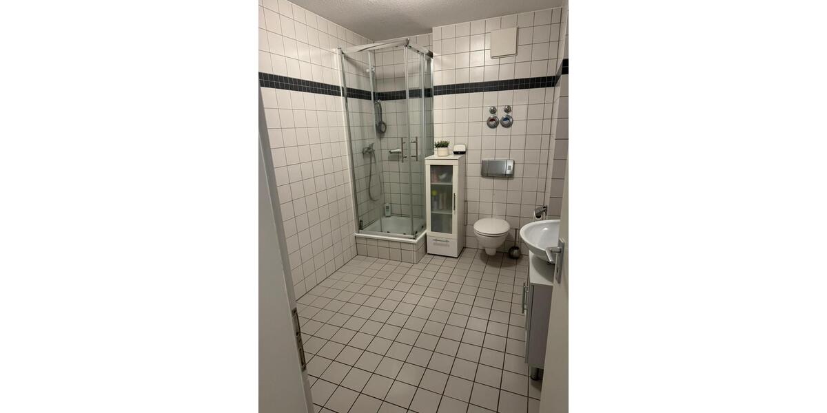 Etagenwohnung Saarbrücken West - 2 Zimmer, 60 m&sup2;, 690&euro; | Angebot:26611865