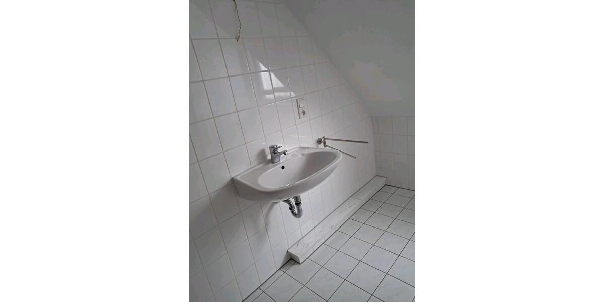 Dachgeschoßwohnung Stadthagen - 3 Zimmer, 88 m&sup2;, 850&euro; | Angebot:24805795