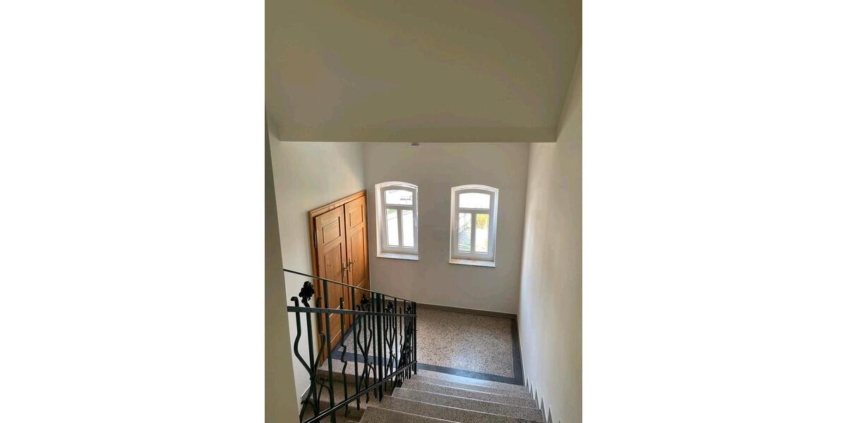 4-Raum- Wohnung 115 qm in 09380 Thalheim , Dachgeschoss 4 zimmer