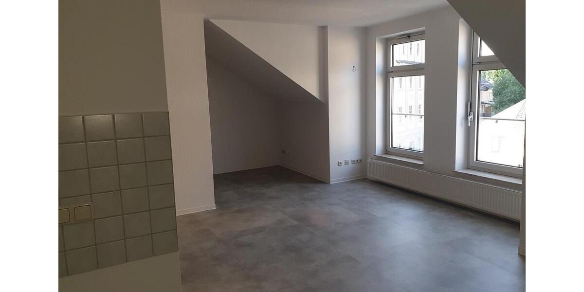 Etagenwohnung Oelsnitz (Vogtland) - 1 Zimmer, 51 m&sup2;, 280&euro; | Angebot:25717020