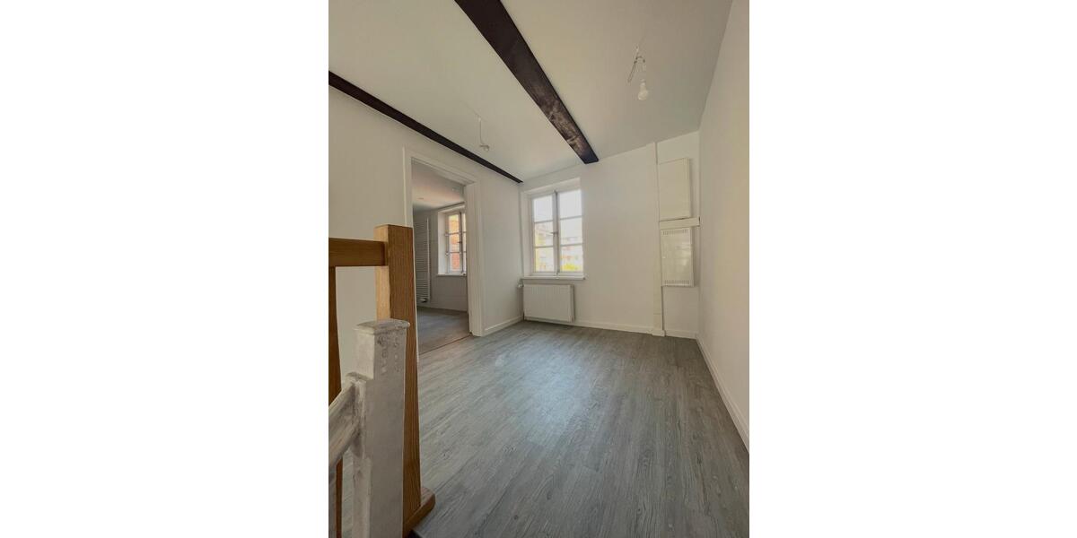 Etagenwohnung Stade - 3 Zimmer, 85 m&sup2;, 1.290&euro; | Angebot:25961131