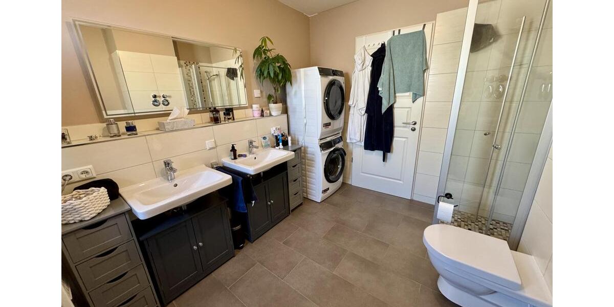 Etagenwohnung Aichach - 3 Zimmer, 82 m&sup2;, 1.035&euro; | Angebot:26335097