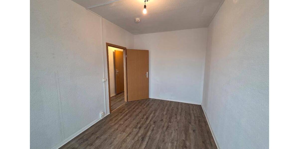 Etagenwohnung Brandenburg an der Havel Görden - 4 Zimmer, 81 m&sup2;, 758&euro; | Angebot:26266121