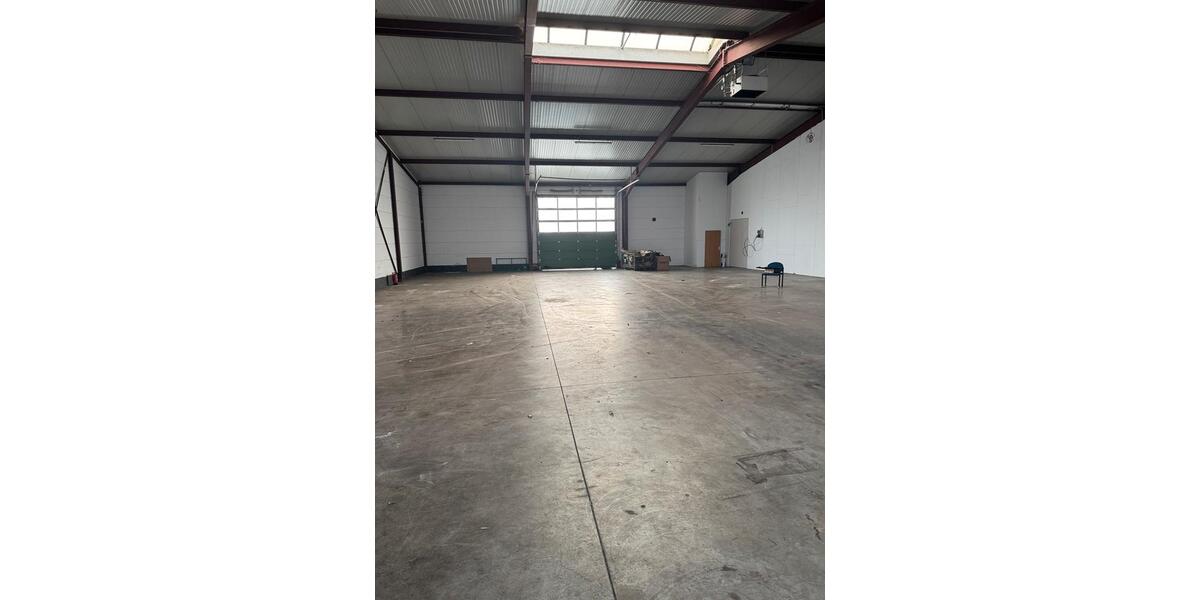 GEWERBE LAGERHALLE & BÜRO * zimmer