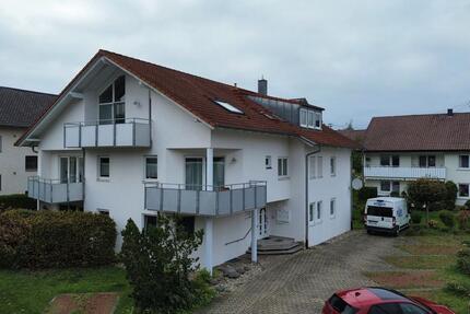 Wohnung Ofterdingen - 3 Zimmer, 83 m&sup2;, 880&euro; | Angebot:25418090