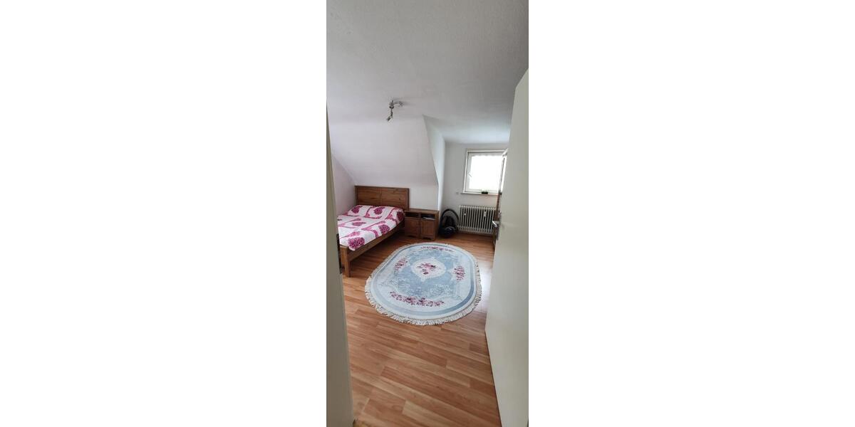 Dachgeschoßwohnung Oberndorf am Neckar - 3 Zimmer, 65 m&sup2;, 850&euro; | Angebot:24789217